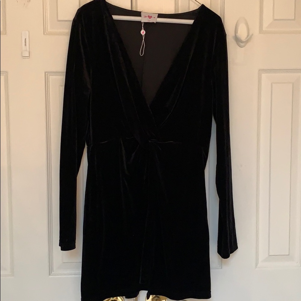 Buddy love black dress